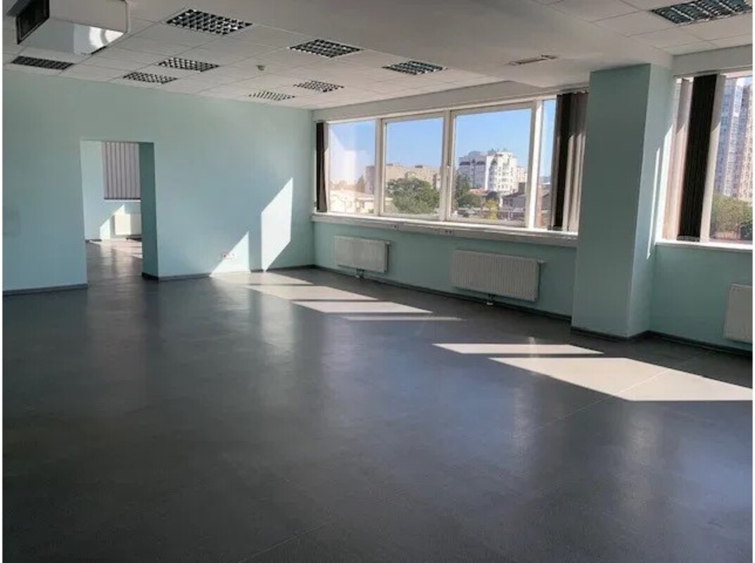 Rent out office. Одесса, — photo 1