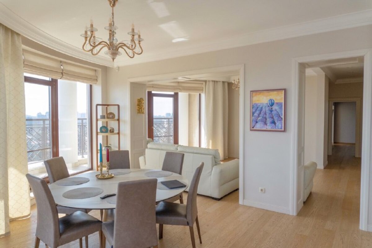Sell 4-room apartment. Одесса, Французский б-р — photo 9